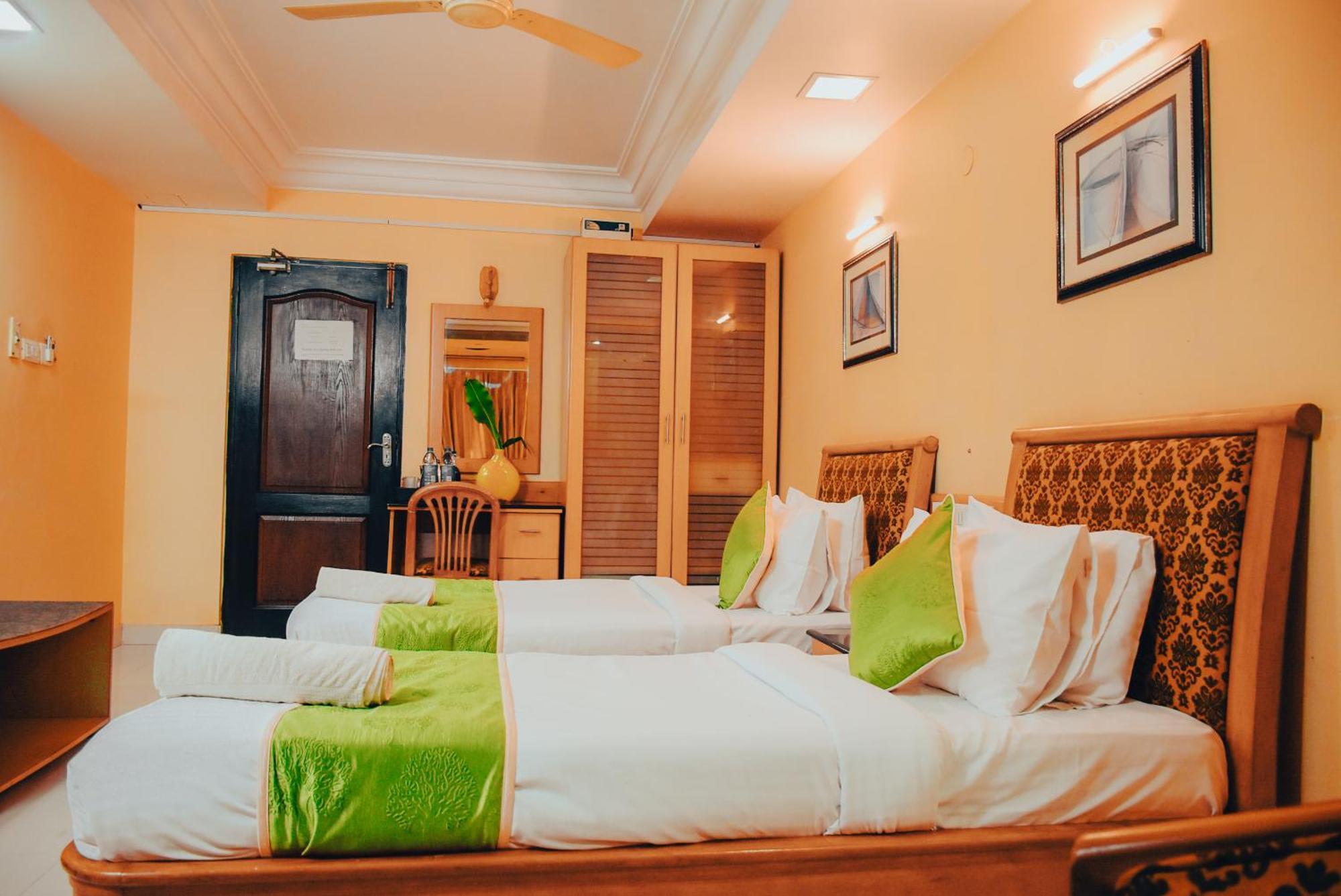 Naksha Tree Hotels - Mogappair Chennai Eksteriør bilde